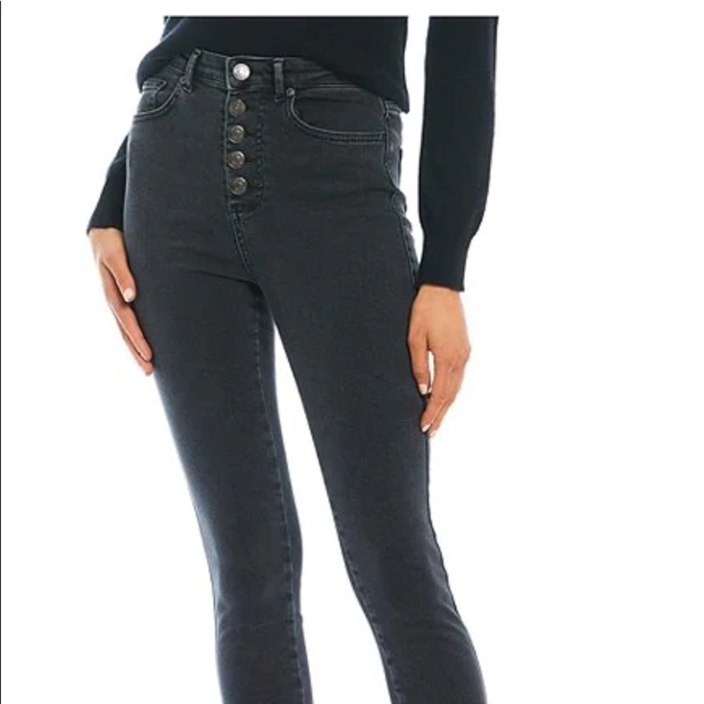 New With Tags Antonio Melani Black Wash Button Up Fly Skinny Jeans Size 28
